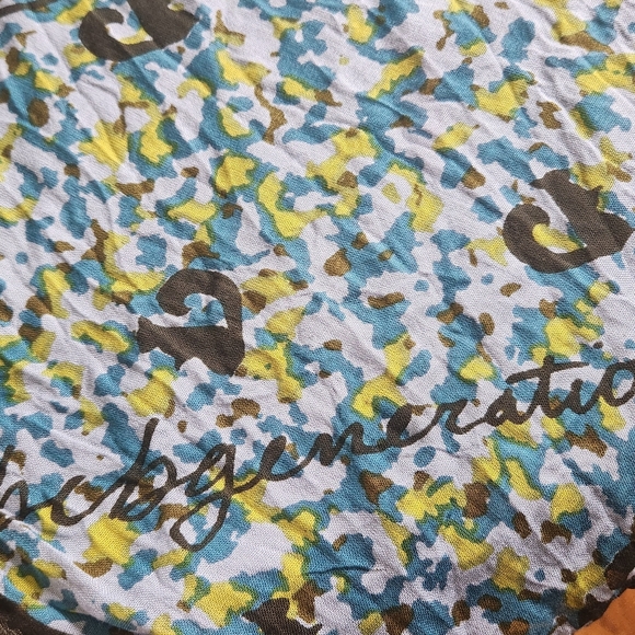 BCBG generation cotton Scarf - Picture 2 of 7